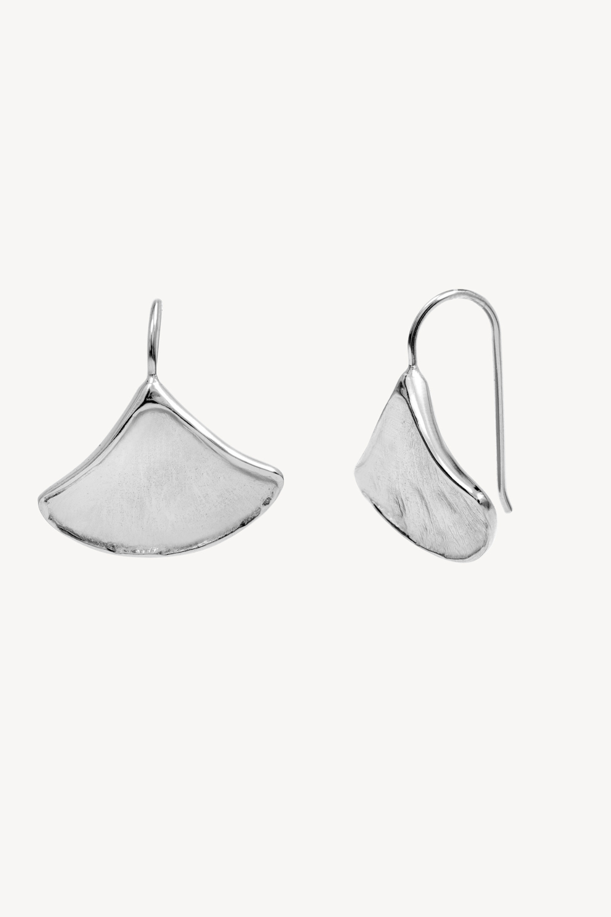 BILOBA PENDIENTES PLATA