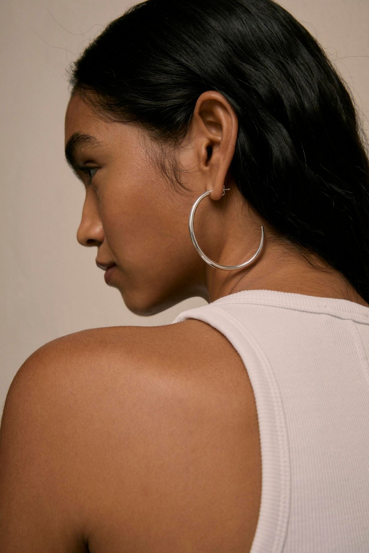 OLIVA SILVER EARRING