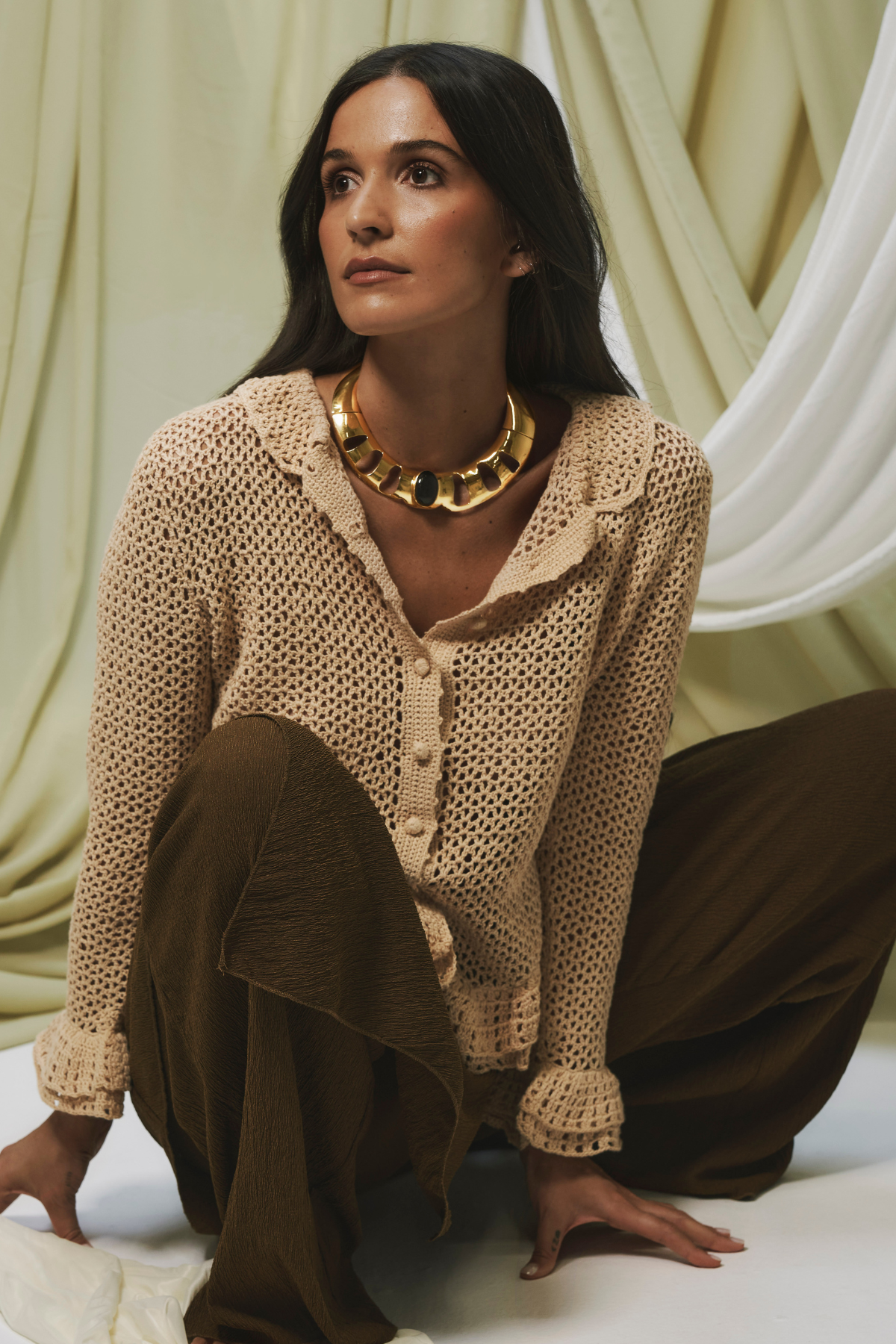 UVA COLLAR ORO