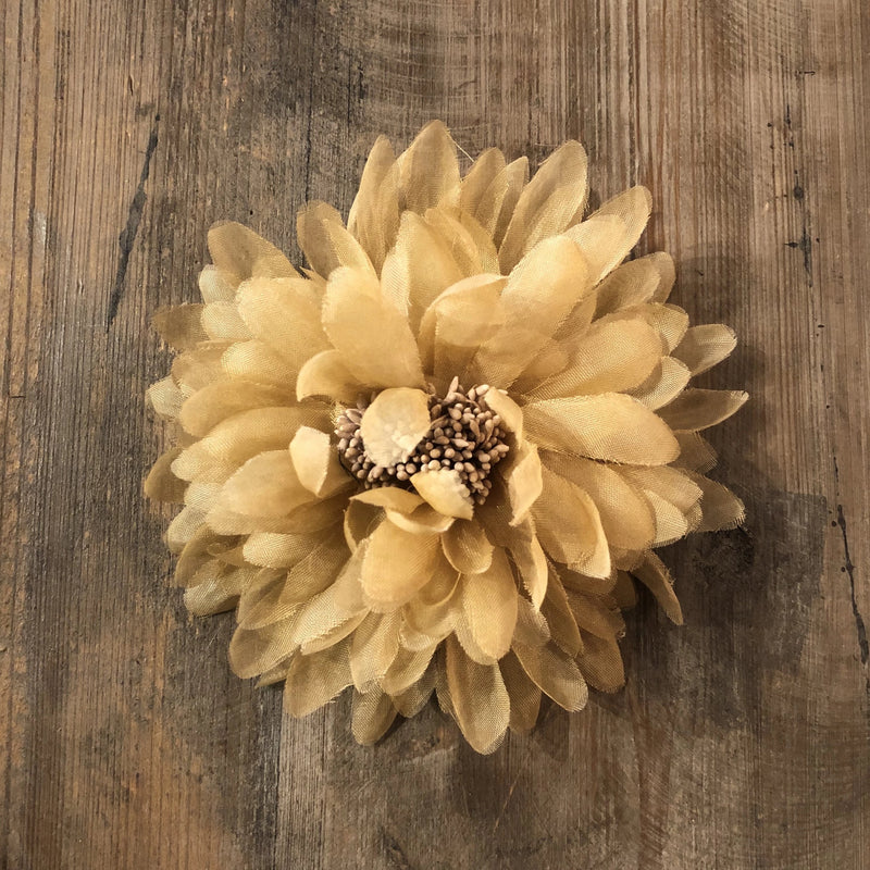 Tulle flower