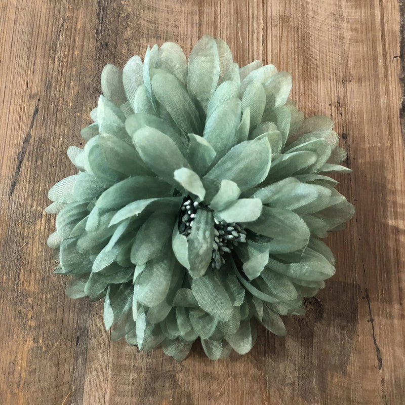 Tulle flower