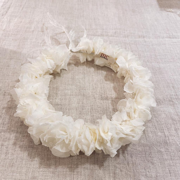 white crown